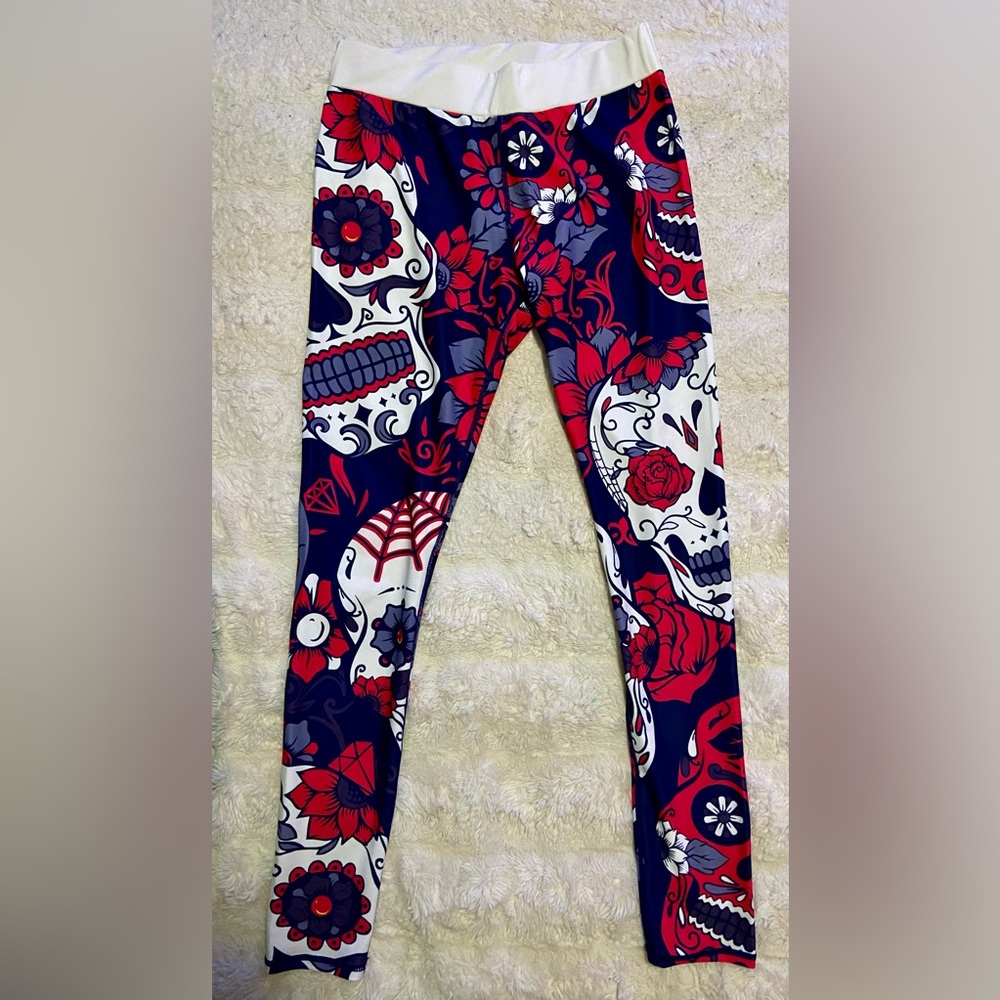 Women’s Red & Navy Sugar Skull Print Leggings